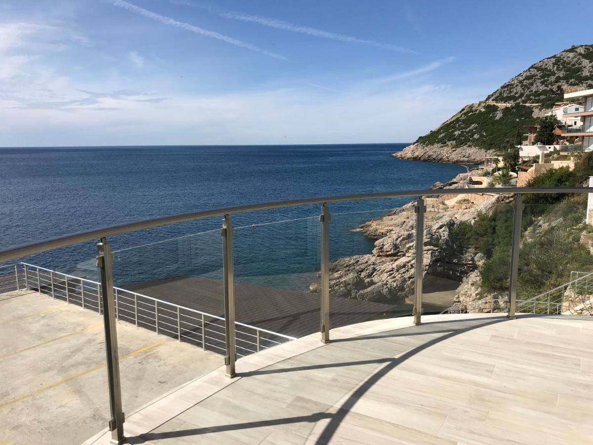 First Line Of The Sea 1 Apartment Dobra Voda Bagian luar foto